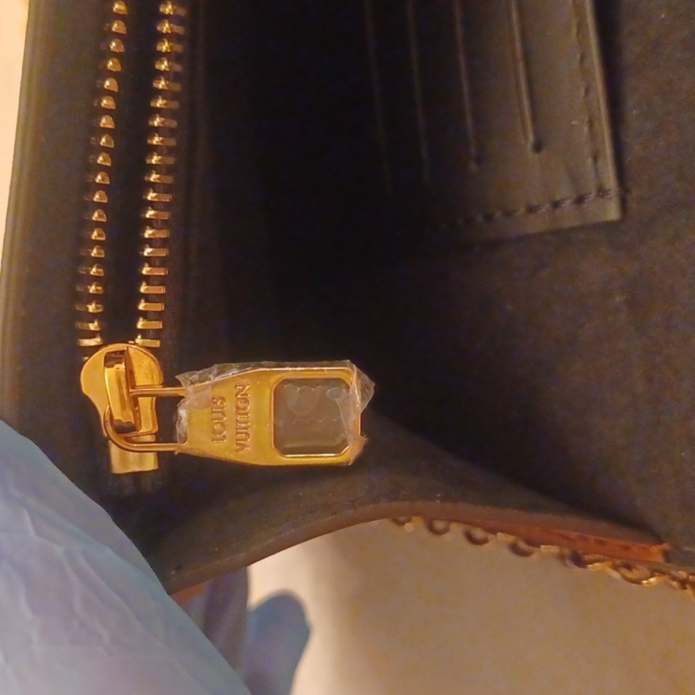 Authentic Dauphine reverse monogram - Picture 7 of 12